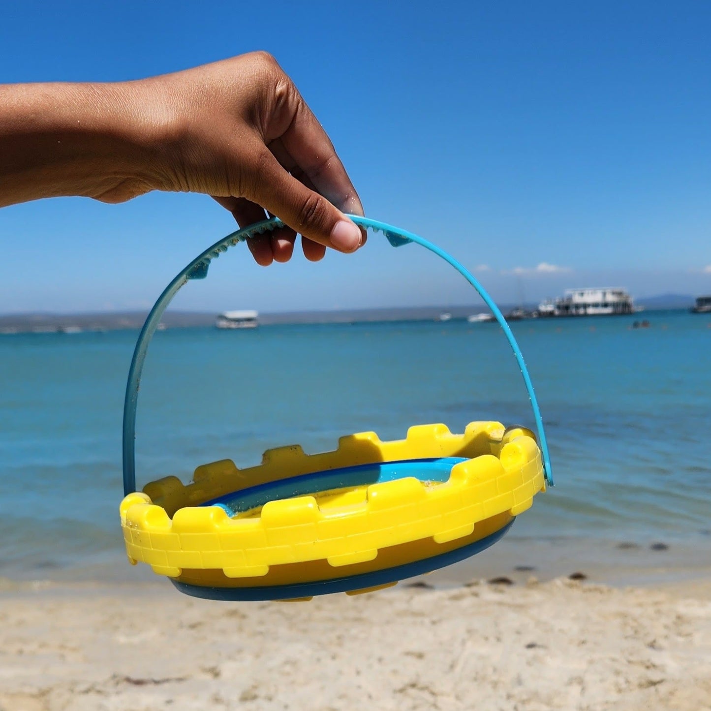 Our Collapsible Beach Bucket