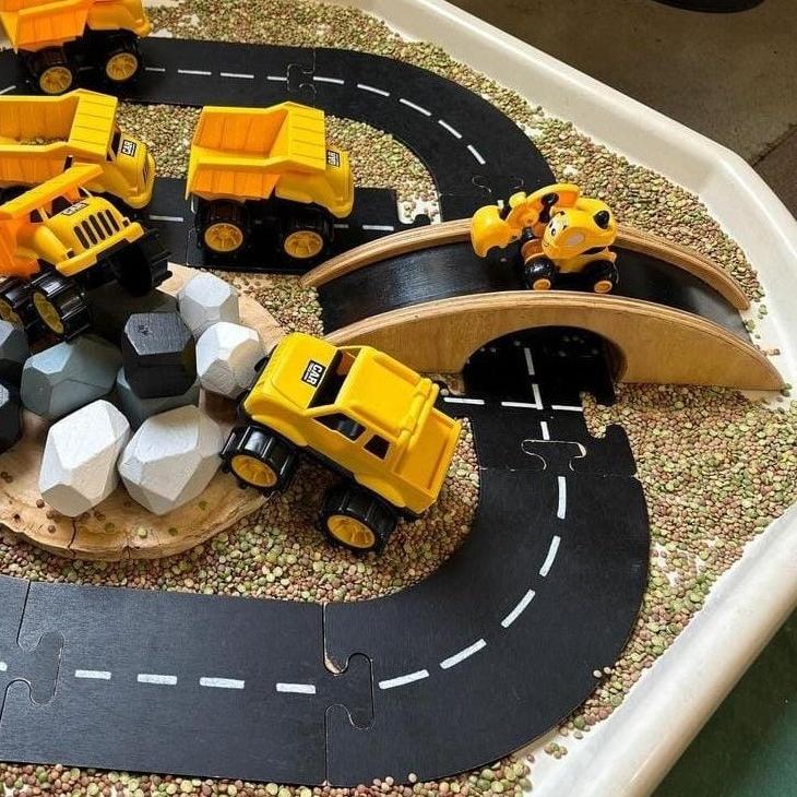 Hill Top Toys Car Bridge